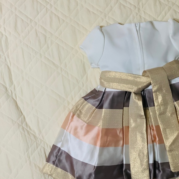 FORMAL BABY DRESS. SIZE 18M. BY BONNIE BABY. - Picture 12 of 16